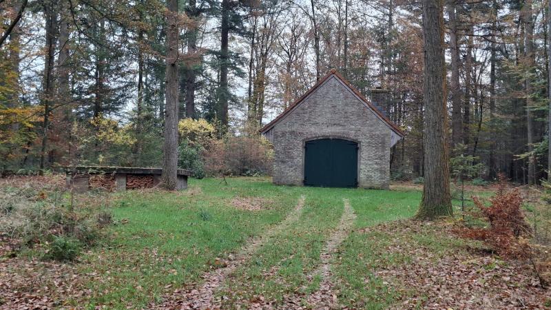 Voormalig garage en jachthut - Martijn Horst