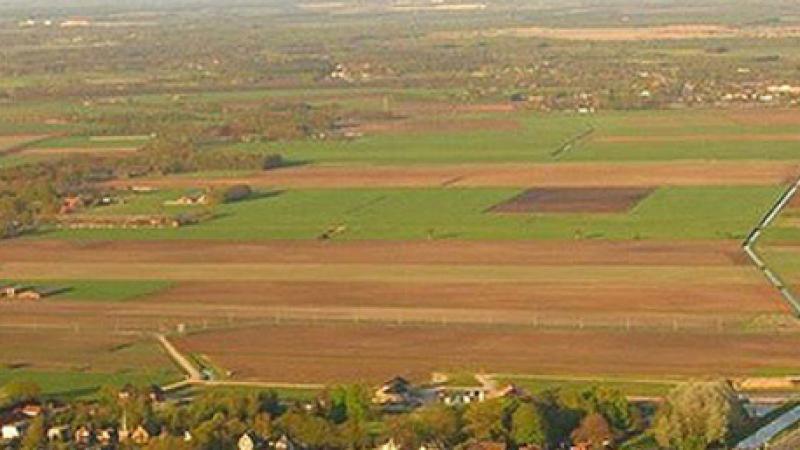 Luchtfoto van het buitengebied tussen Vroomshoop en Westerhaar (Bron: Flickriver)