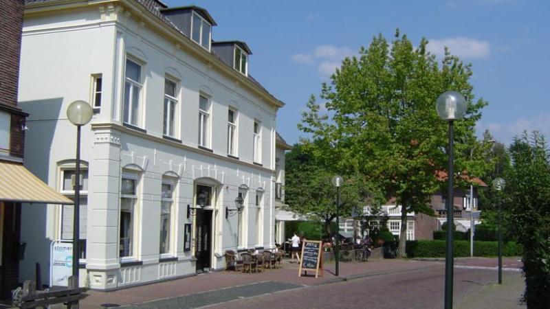 Hotel & Brasserie De Zwaan
