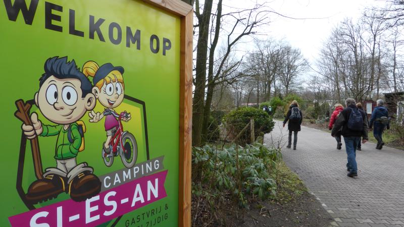 Pauzeren bij Brasserie de Boerderij (oude toegang) 